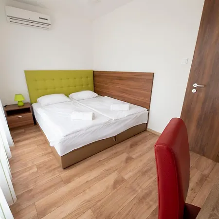 Veritas Apartamento Zamárdi